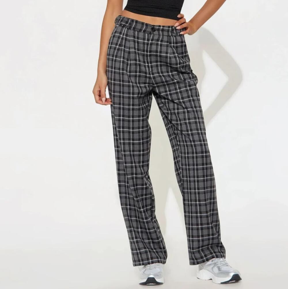 Fashion Nova black gray plaid high rise wide leg trouser pants women’s M